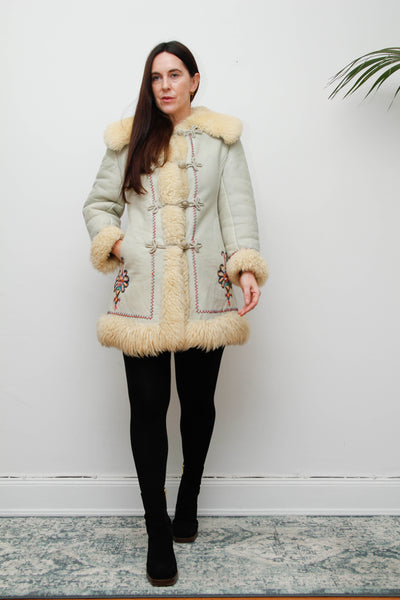 Vintage 70s Zakopane Embroidered Sheepskin Coat – Polish Folklore Bohemian Gem