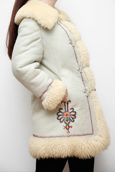 Vintage 70s Zakopane Embroidered Sheepskin Coat – Polish Folklore Bohemian Gem