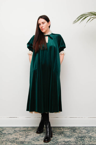 Rare Forest Green Velvet Quad Dress with Lace High Collar