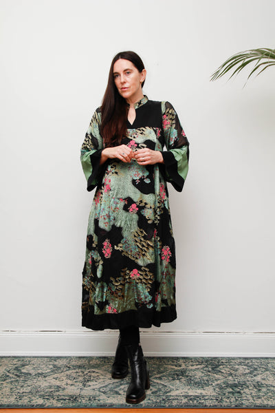 Vintage Oriental Green Satin Kaftan Dress with Kimono Sleeves & Gold Paisley Print