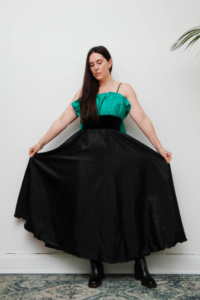 1980s Gothic Green Silk Taffeta Frill Cocktail Dress with Black Velvet Waist