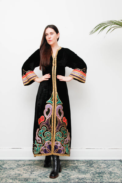 Rare Vintage Black Velvet Embroidered Kaftan Dress – Gothic Bohemian Treasure