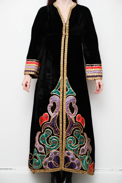 Rare Vintage Black Velvet Embroidered Kaftan Dress – Gothic Bohemian Treasure
