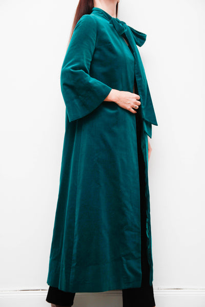 1950s Royal Green Cotton Velvet Opera Coat with Bow Neck Tie