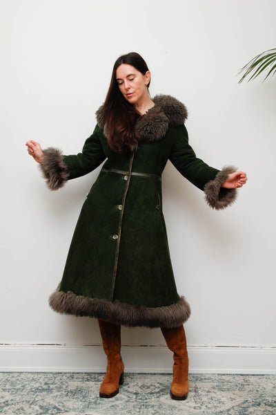 Vintage Forest Green Suede Sheepskin Coat with Grey-Brown Fur Trim
