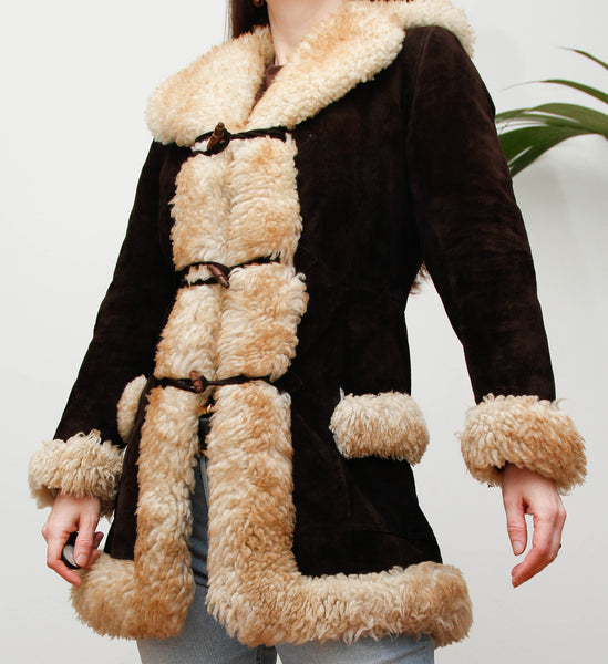 1970s Cream Sheepskin Fur Coat with Duffle Buttons