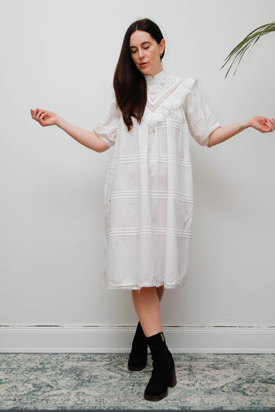 Vintage 1970s Indian Cotton Smock Dress - White Embroidered Ruffle Yoke