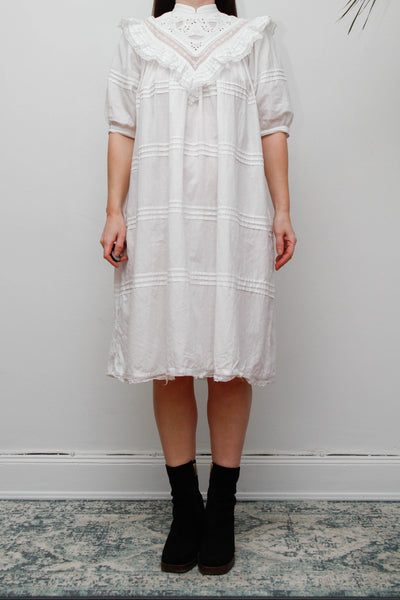 Vintage 1970s Indian Cotton Smock Dress - White Embroidered Ruffle Yoke