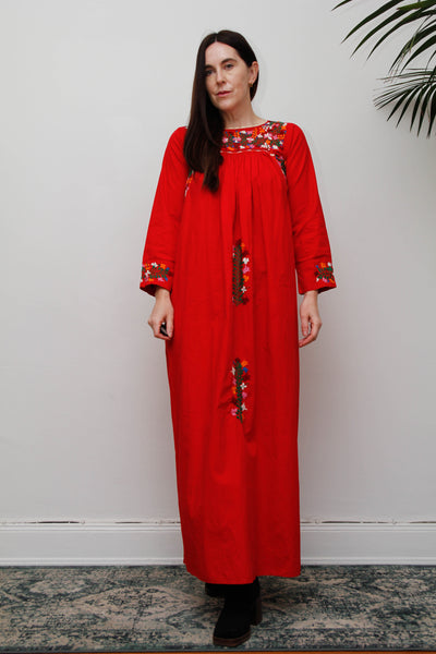 1970's Traditional Cotton Floral Embroidered Oaxacan Mexican Dress