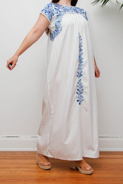 Vintage 1970s Oaxacan Mexican Dress, White Embroidered Cotton Maxi