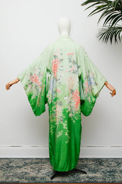 1940s Oriental Silk Kimono, Kaftan Chrysanthemum Floral Vintage Robe