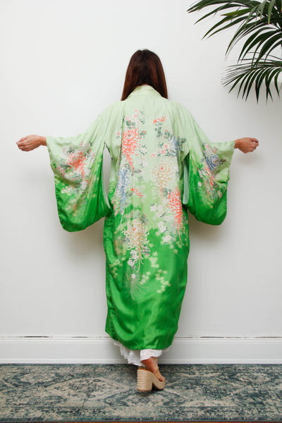 1940s Oriental Silk Kimono, Kaftan Chrysanthemum Floral Vintage Robe