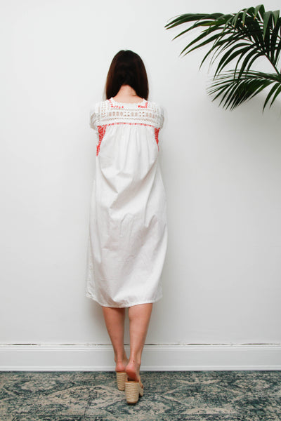 Vintage 1970s Oaxacan Mexican Dress, White Embroidered Cotton Midi
