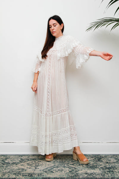 Rare Antique Cotton Lawn Dress, Lace Collar Peter Pan Kaftan Maxi