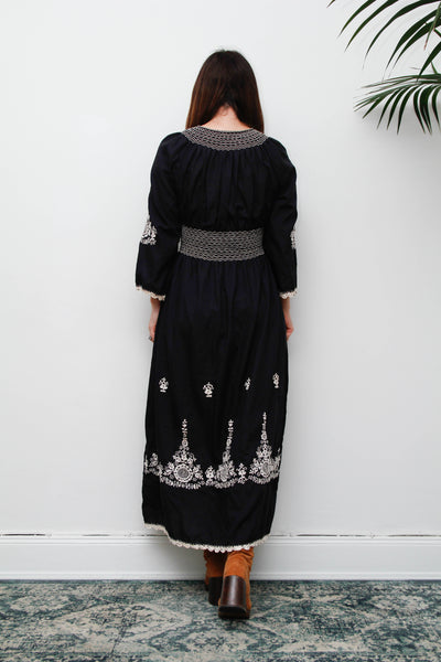 Vintage Hungarian Embroidered Cotton Dress