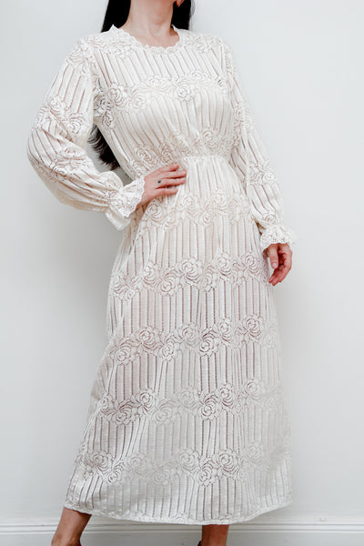 1970's Floral Lace Off White Dress