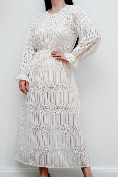 1970's Floral Lace Off White Dress