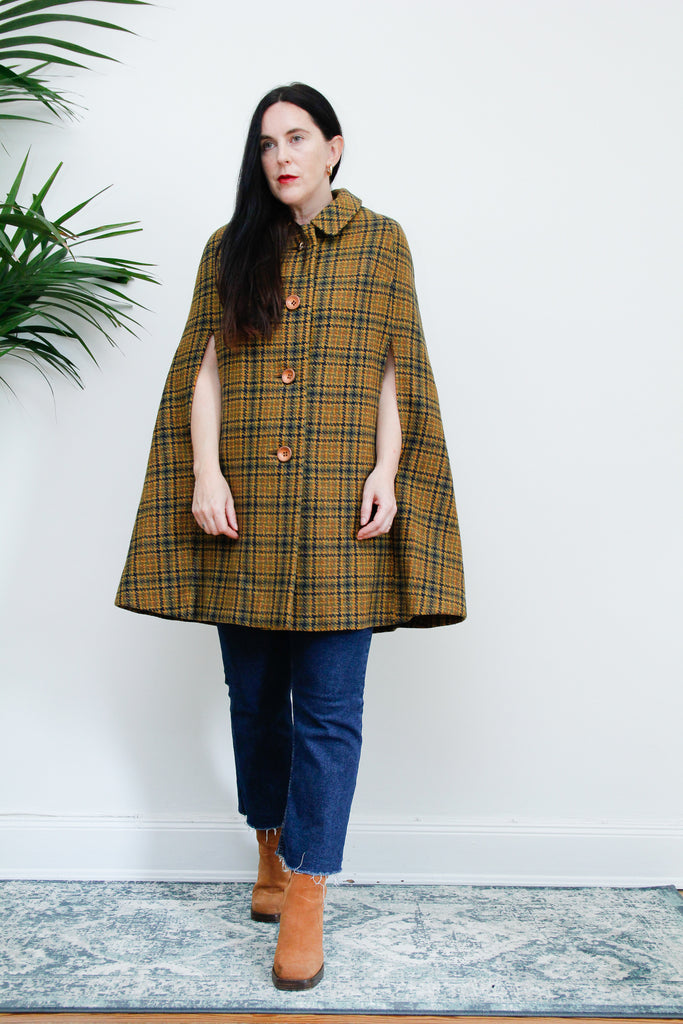 Vintage 1970's Tartan Wool Cape – strobevintage