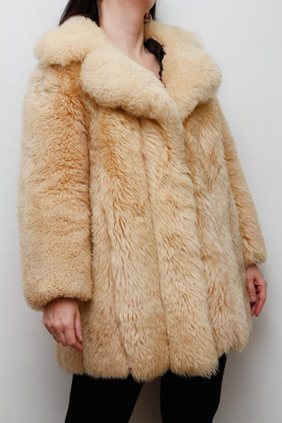 1970's Cream Lamb Shearling Fluffy Sheepskin Coat