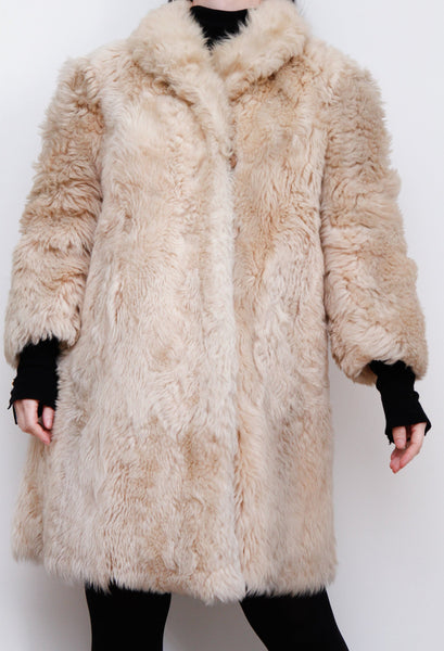 1970's Cream Lamb Shearling Fluffy Sheepskin Coat