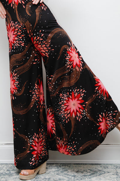 Stunning 1970s Vintage Floral Palazzo Jumpsuit – Floral Boho Style