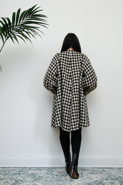 1980's Rare Laura Bigatoni Wool Checked Poet Sleeve Oversize Coat
