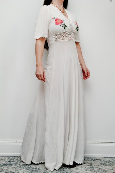 Vintage Cream Cotton Floral Cheesecloth Maxi Kaftan Dress
