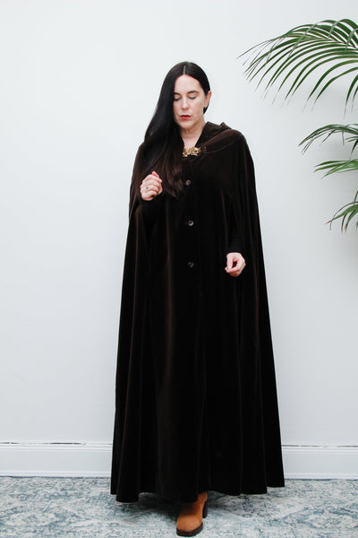 1970's Rare Velvet  Hooded Opera Gothic Dramatic Maxi Cape