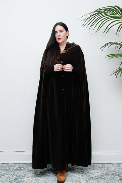 1970's Rare Velvet  Hooded Opera Gothic Dramatic Maxi Cape