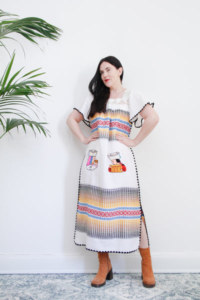 1970's Traditional Oaxacan South American Dress