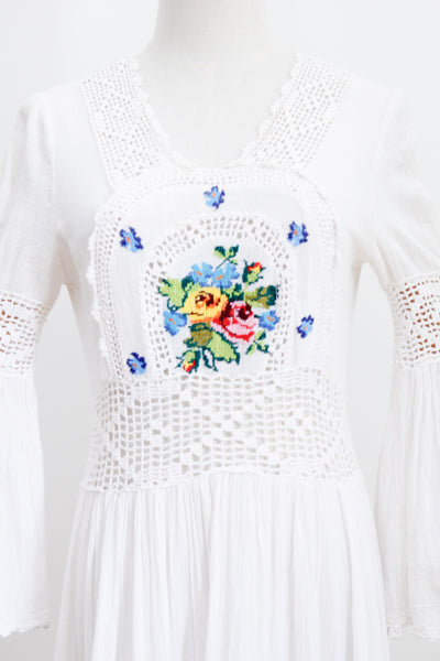 Vintage Cream Cotton Floral Cheesecloth Maxi Kaftan Dress