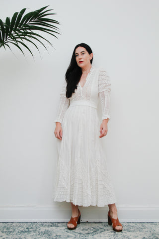 1970's White  Wedding Floral Cotton Lace Mexican Kaftan Dress