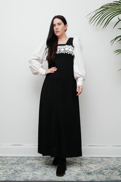 Vintage Gothic Floral Crochet Lace Maxi Dress