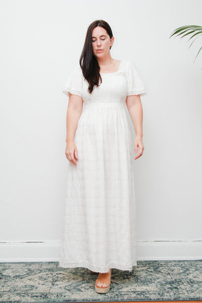Vintage White Cotton Maxi Dress | Ethereal Lace Boho Dress – Empire Waist Pin-Tuck Summer Gown