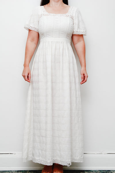 Vintage White Cotton Maxi Dress | Ethereal Lace Boho Dress – Empire Waist Pin-Tuck Summer Gown