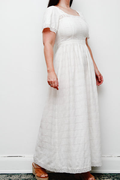 Vintage White Cotton Maxi Dress | Ethereal Lace Boho Dress – Empire Waist Pin-Tuck Summer Gown