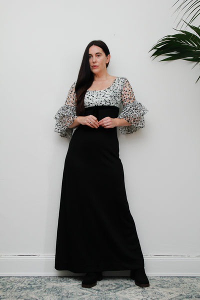 Vintage Gothic Lace Velvet Maxi Dress