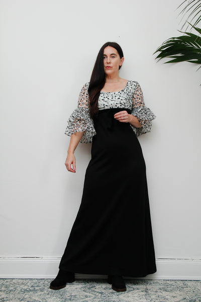 Vintage Gothic Lace Velvet Maxi Dress