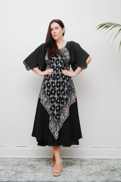Rare 1970s Indian Cotton Maxi Dress – Bohemian Paisley Kaftan Style