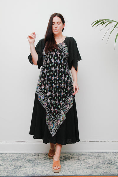 Rare 1970s Indian Cotton Maxi Dress – Bohemian Paisley Kaftan Style