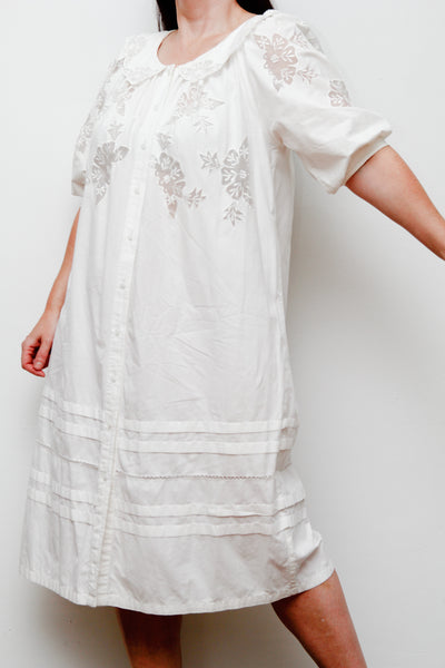 1970’s White Cotton Cutwork Floral Dress