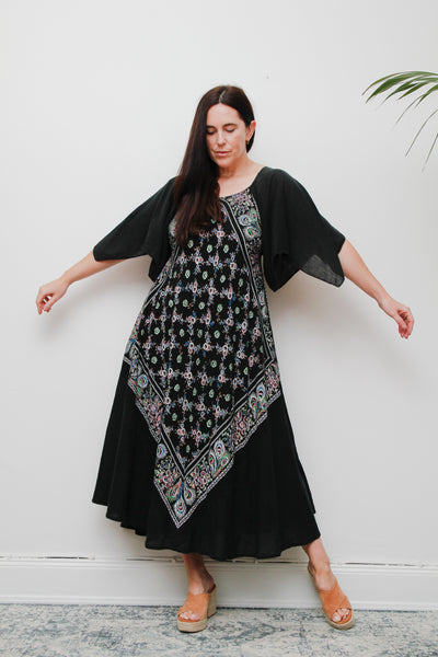 Rare 1970s Indian Cotton Maxi Dress – Bohemian Paisley Kaftan Style