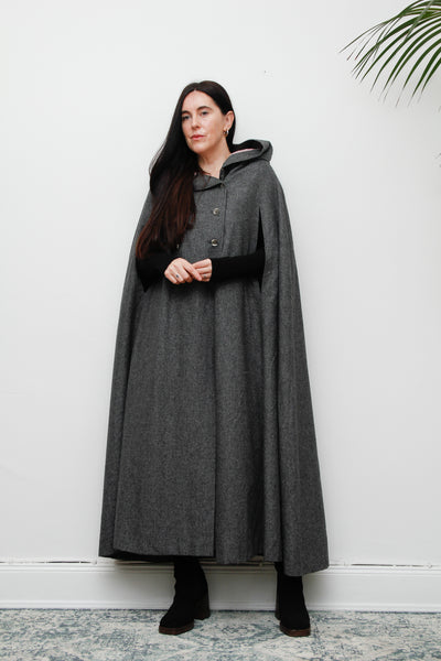 1970's Grey Pure Wool  Dramatic Hooded Maxi Cape