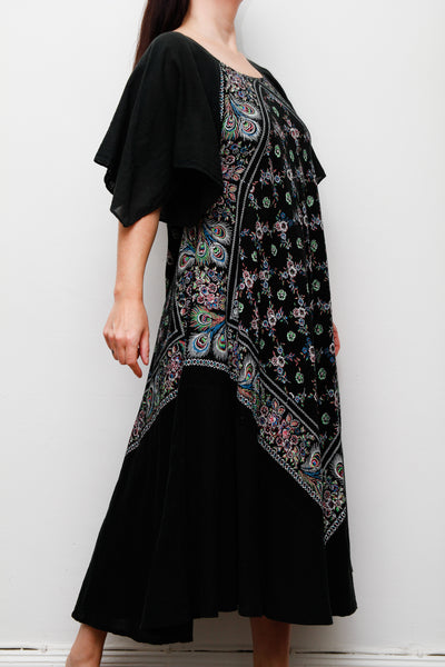 Rare 1970s Indian Cotton Maxi Dress – Bohemian Paisley Kaftan Style