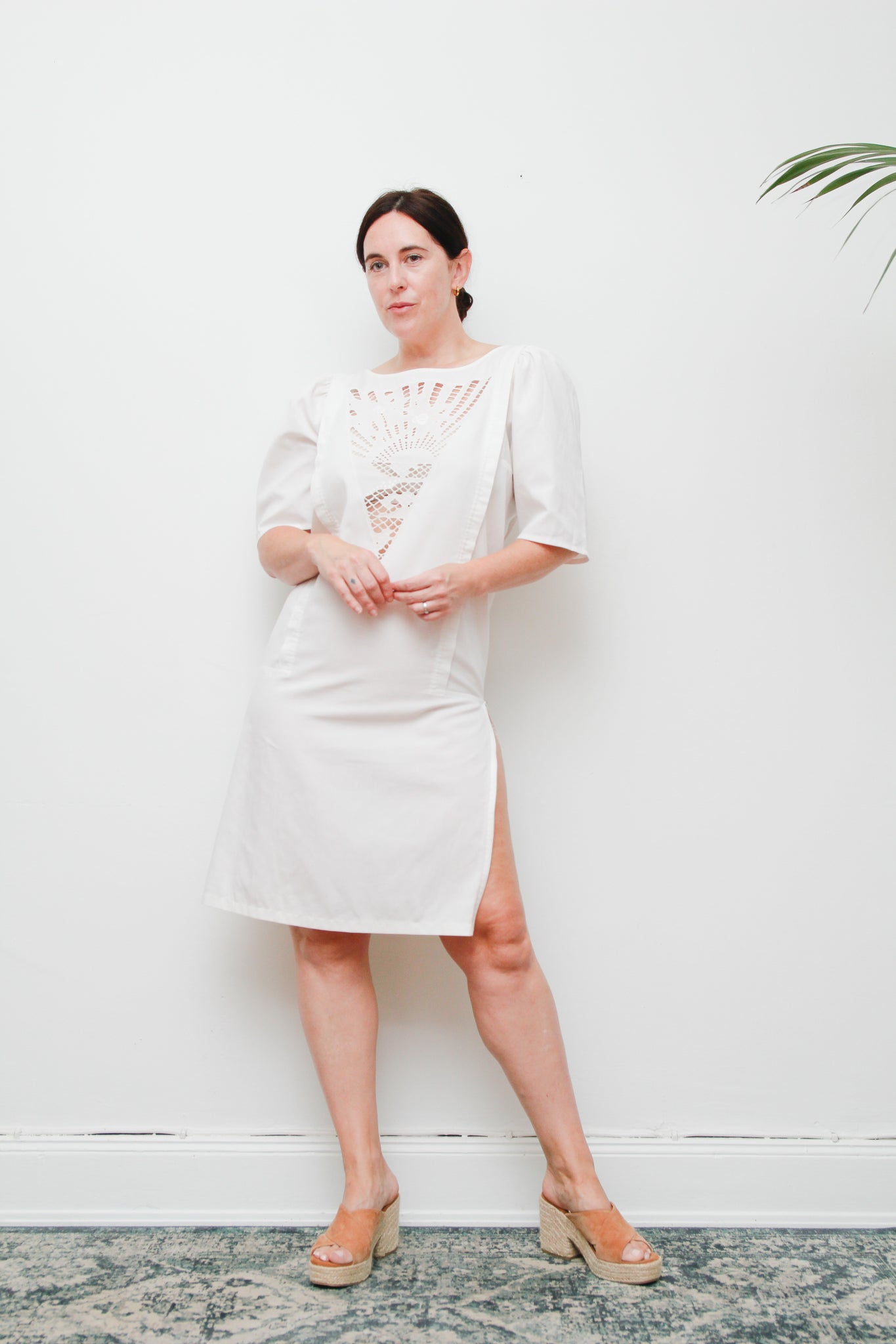 1980s Vintage Sunset Palm Tree Dress | Ibiza Summer Style – Embossed Cotton Party Dress with Zip Slit