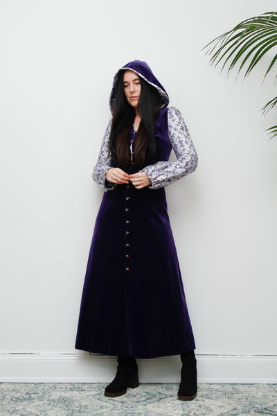 Vintage Purple Velvet Hooded Floral Maxi Dress