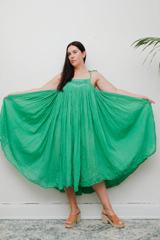 1970s Indian Gauze Cotton Dress – Vintage Green Boho Smock with Adjustable Sun Straps