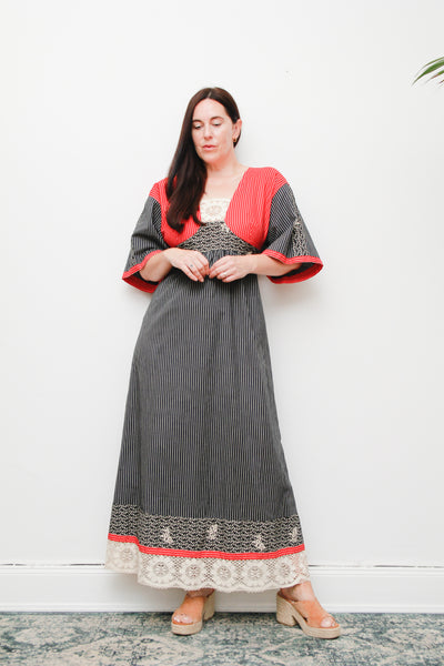 1970s Vintage Boho Kaftan Dress | Patchwork Floral Cotton Maxi with Lace Insets – Ethereal Summer Style