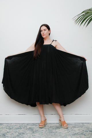 1970s Indian Cotton Gauze Smock Dress – Vintage Black Boho Maxi with Adjustable Straps