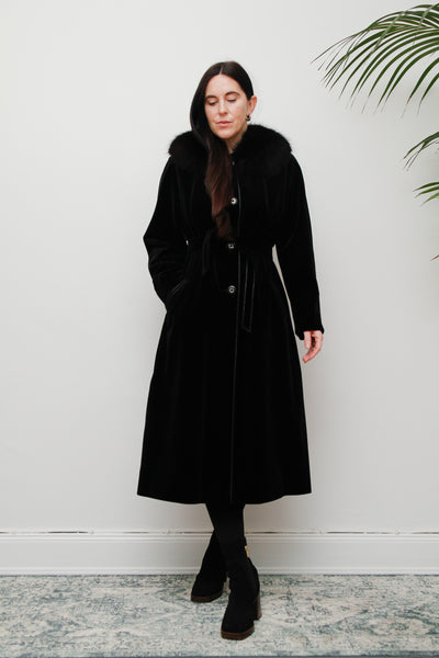 1980's Princess Penny Lane Fur Collar Black Velvet Coat